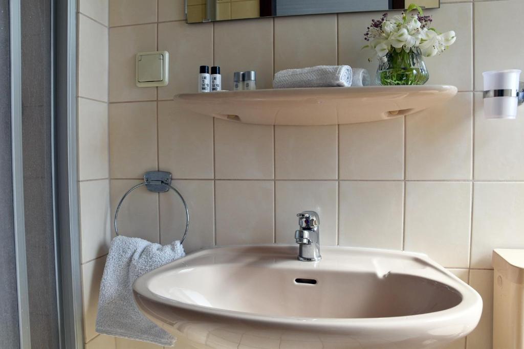 Hôtel Hotel Goldene Rose Hauptstraße 16, 73061 Ebersbach an der Fils