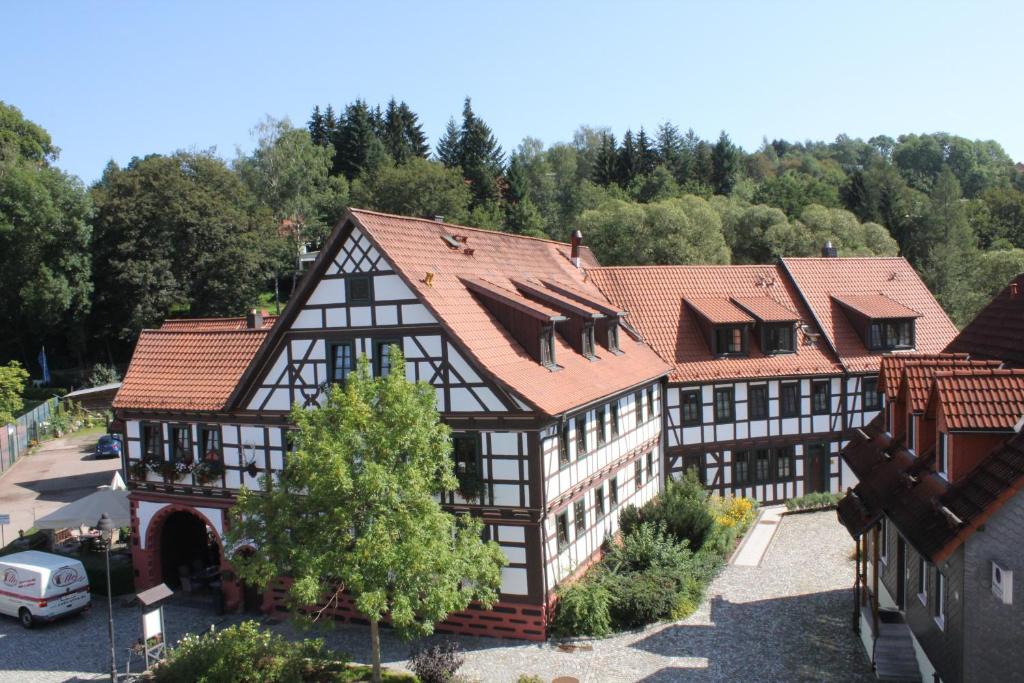 Maison d'hôtes Hotel Goldener Hirsch An der Hasel 91, 98527 Suhl