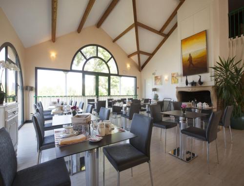 Golf Hotel Colvert - Room Service Disponible