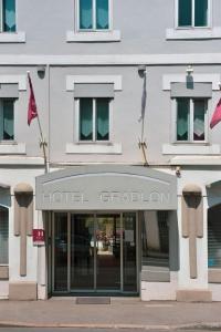 Hôtel Gradlon 30 Rue De Brest 29000 Quimper Bretagne