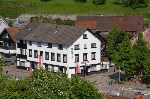 Hôtel Hotel Grüner Baum - Melissone Italian Restaurant 7 Hauptstraße Weisenbach