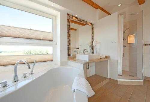 Hôtel Hotel Gutshaus Parin - Bio- und Gesundheitshotel Wirtschaftshof 1 Parin