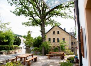 Hôtel Gutshof Mengersdorf Mengersdorf 26 95490 Mengersdorf -1