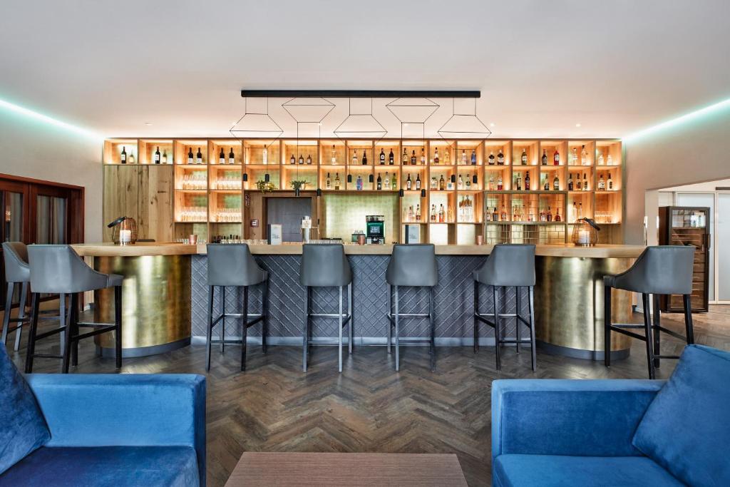 H+ Hotel Frankfurt Airport West Casteller Str. 106, 65719 Hofheim am Taunus