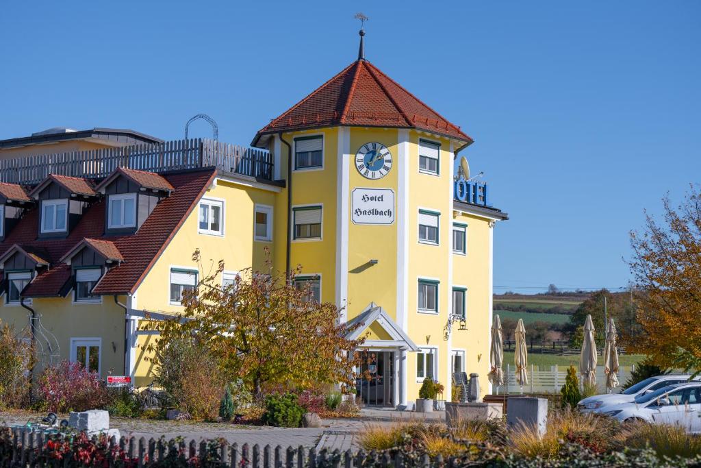 Hôtel Hotel Haslbach FGZ Pilsen Allee 265- 271 (former: Chamer Straße 265), 93057 Ratisbonne