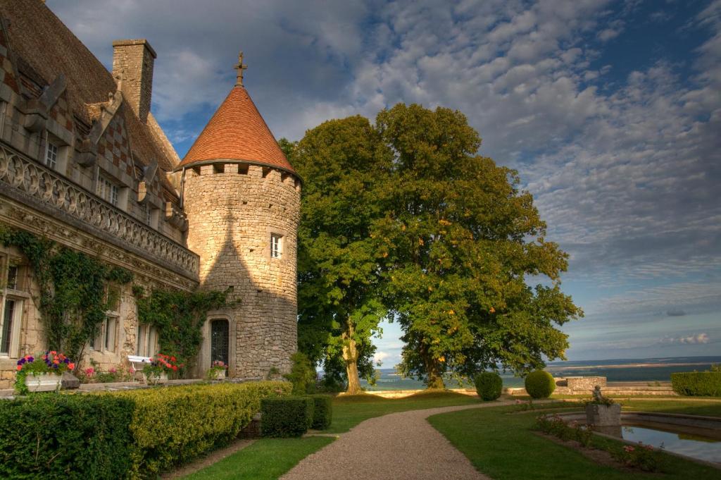 Hattonchatel Château & Restaurant La Table du Château 3bis ruelle de la tour d'amance, 55210 Hattonchâtel