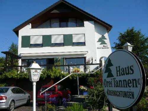 Hôtel Haus Drei Tannen Blombergerstraße 2 32816 Schieder-Schwalenberg