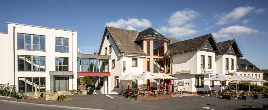 Haus Hubertus Hauptstraße 34, 54616 Winterspelt