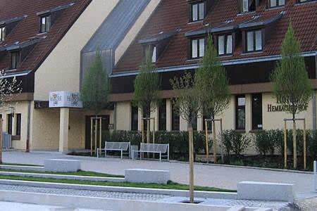 Hôtel Hotel Hembacher Hof Untermainbacherweg 21 Rednitzhembach