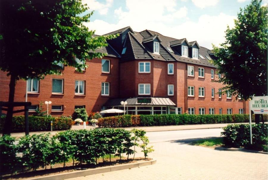 Hôtel Hotel Heuberg Kahlenkamp 2, 22848 Norderstedt