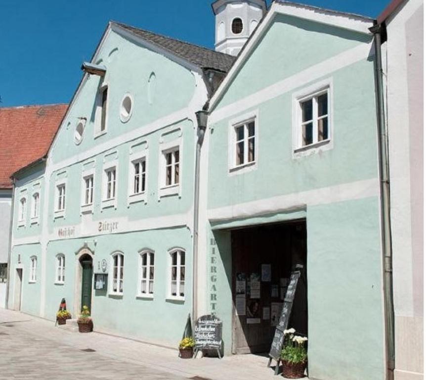 Historischer Gasthof Stirzer Hauptstraße 45, 92345 Dietfurt