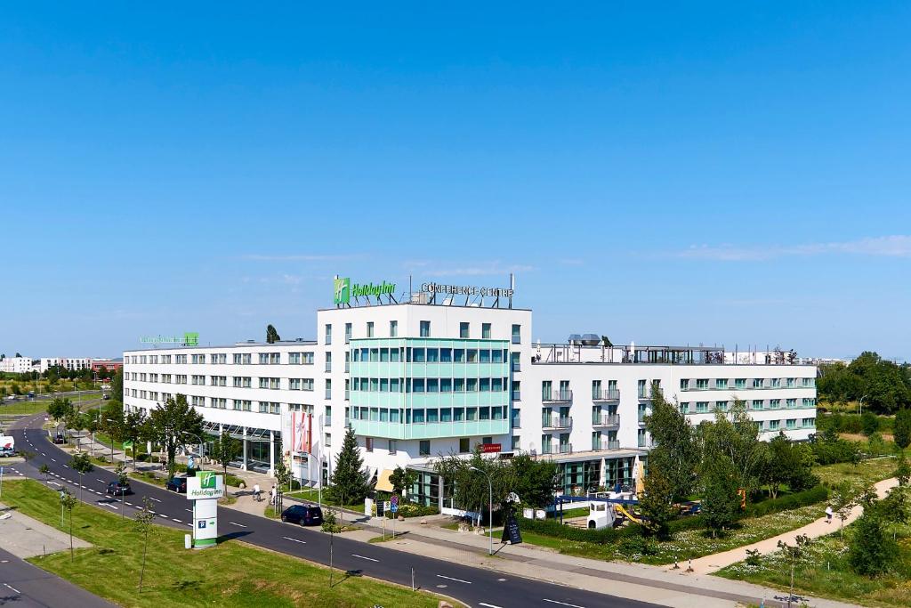 Hôtel Holiday Inn Berlin Airport - Conference Centre, an IHG Hotel Hans Grade Allee 5 12529 Schönefeld