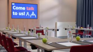 Holiday Inn Express Frankfurt Messe, an IHG Hotel
