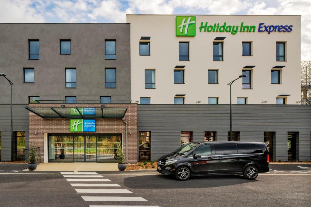 Hôtel Holiday Inn Express - Marne-la-Vallée Val d'Europe, an IHG Hotel 5 bis Boulevard des Artisans 77700 Bailly-Romainvilliers