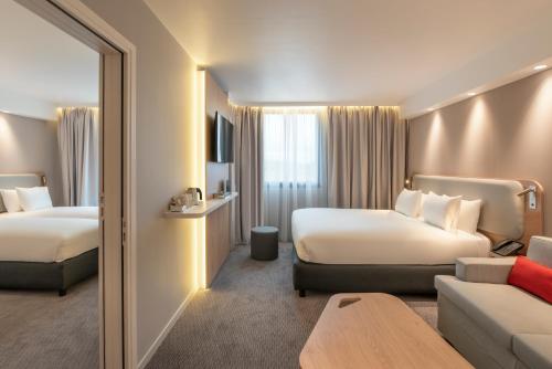 Holiday Inn Express - Marne-la-Vallée Val d'Europe, an IHG Hotel