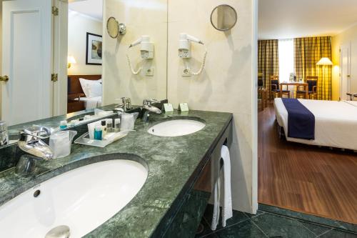 Holiday Inn Lisbon, an IHG Hotel