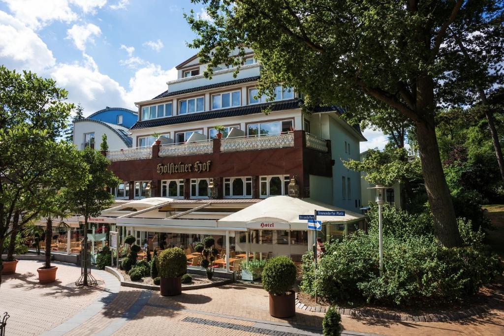 Hôtel Hotel Holsteiner Hof GmbH Strandallee 92, 23669 Timmendorfer Strand