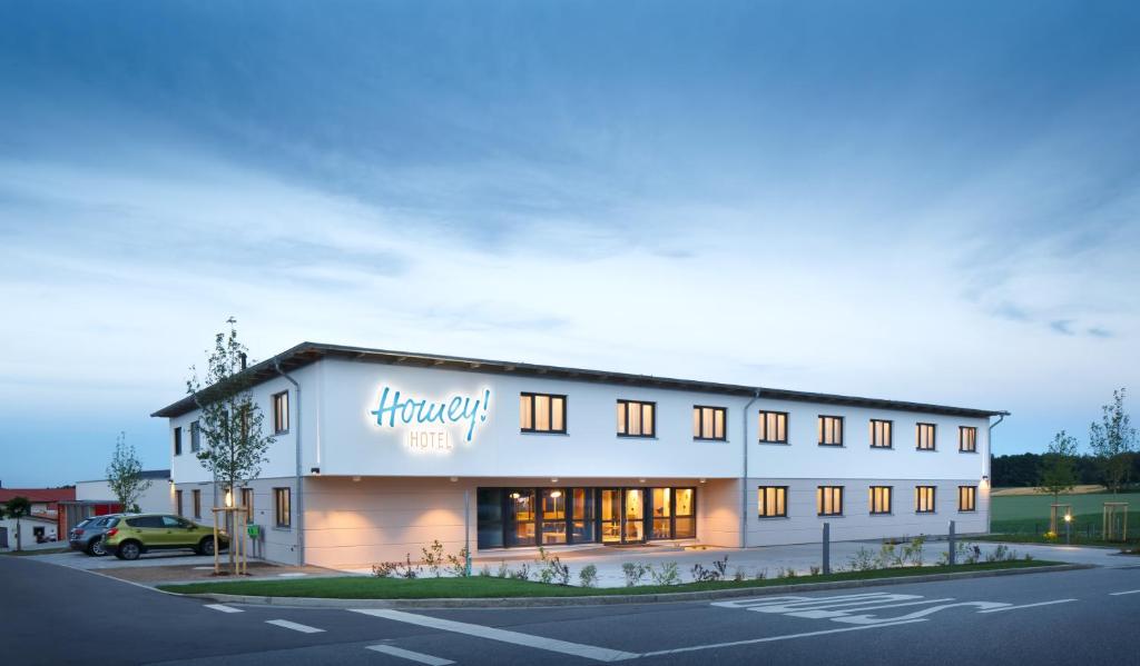 Hôtel Homey! Hotel Hohengebrachinger Strasse 29 93080 Ratisbonne