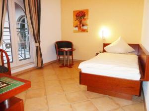 Hôtel Hostellerie Bacher Limbacherstraße 2 66539 Neunkirchen Sarre