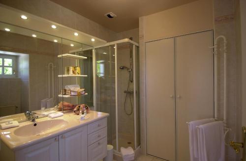 Hostellerie Clau del Loup - Logis Hotels