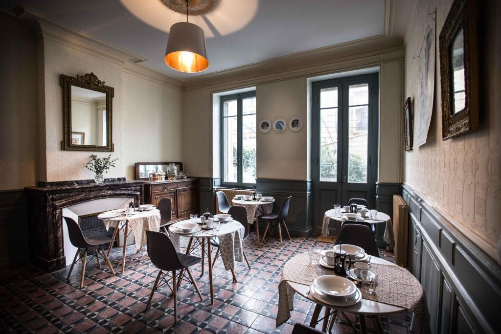 HOSTELLERIE du CANTAL