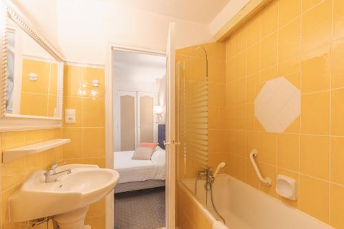 Hostellerie du Passeur - Hôtel & Restaurant - Climatisation et Piscine chauffée