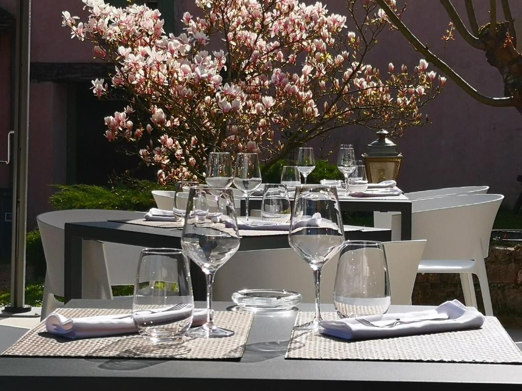 Hôtel Hostellerie du Val d'Or 140 Grande Rue 71640 Mercurey