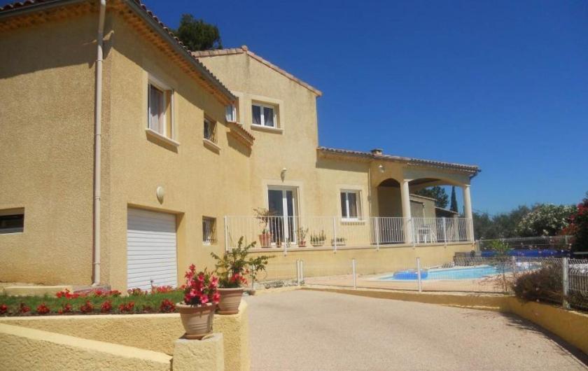 Hostellerie Le Castellas - Les Collectionneurs 30210 Collias