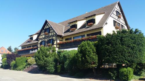 Hostellerie Reeb (Room Service disponible)