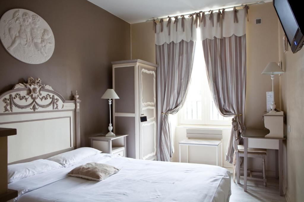 Hotel Abat Jour 17, rue Geoffroy Drouet, 44000 Nantes