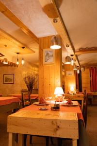 Hotel Adret