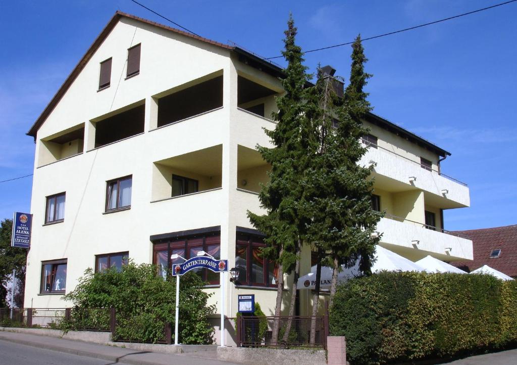 Hotel Alena - Kontaktlos Check-In Bahnhofstraße 82, 70794 Leura