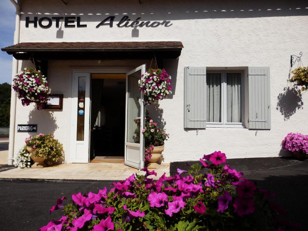 Hotel Alienor 9 avenue du Docteur Devillard, 24310 Brantôme