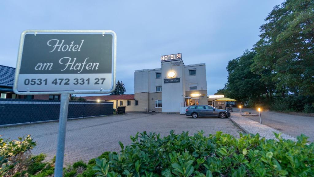 Hôtel Hotel am Hafen Hafenstrasse 2 38112 Brunswick