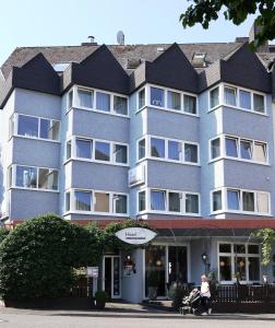 Hôtel Hotel Am Helmwartsturm Am Helmwartsturm 4-6 56626  Andernach Rhénanie-Palatinat