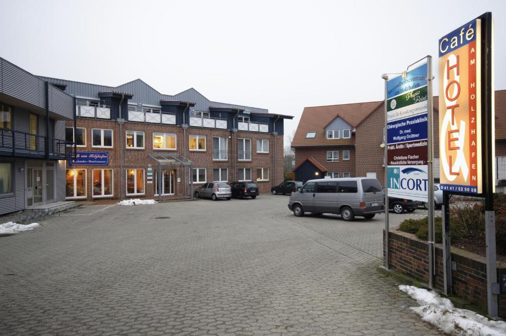 Hotel am Holzhafen Salztorscontrescarpe 8, 21680 Stade