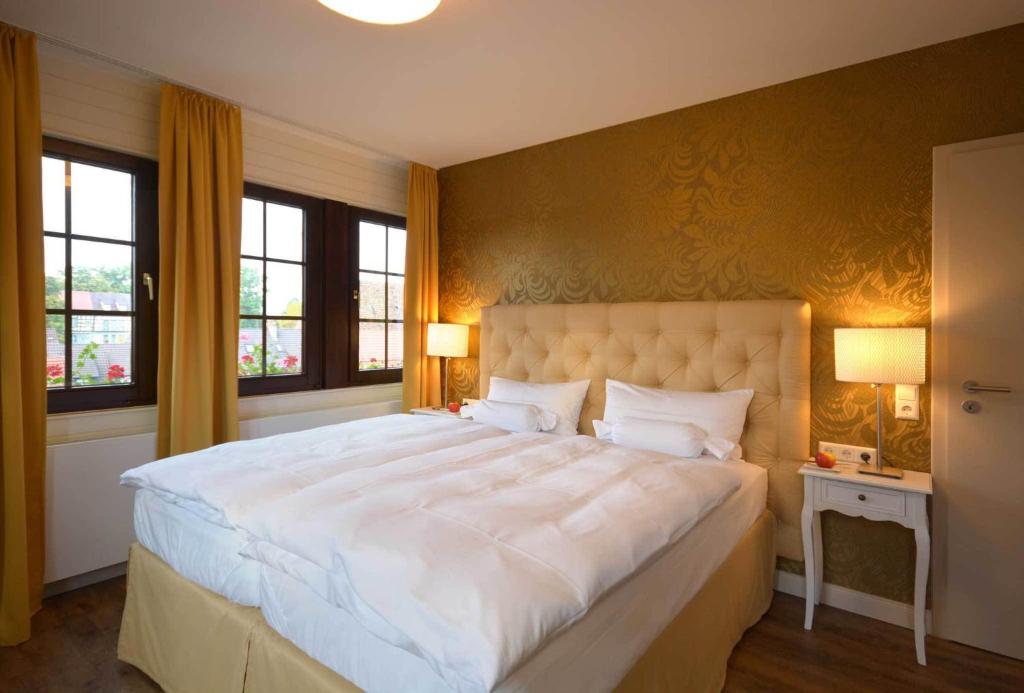 Hôtel Hotel am Kirchplatz Obere Straße 15 74343 Sachsenheim