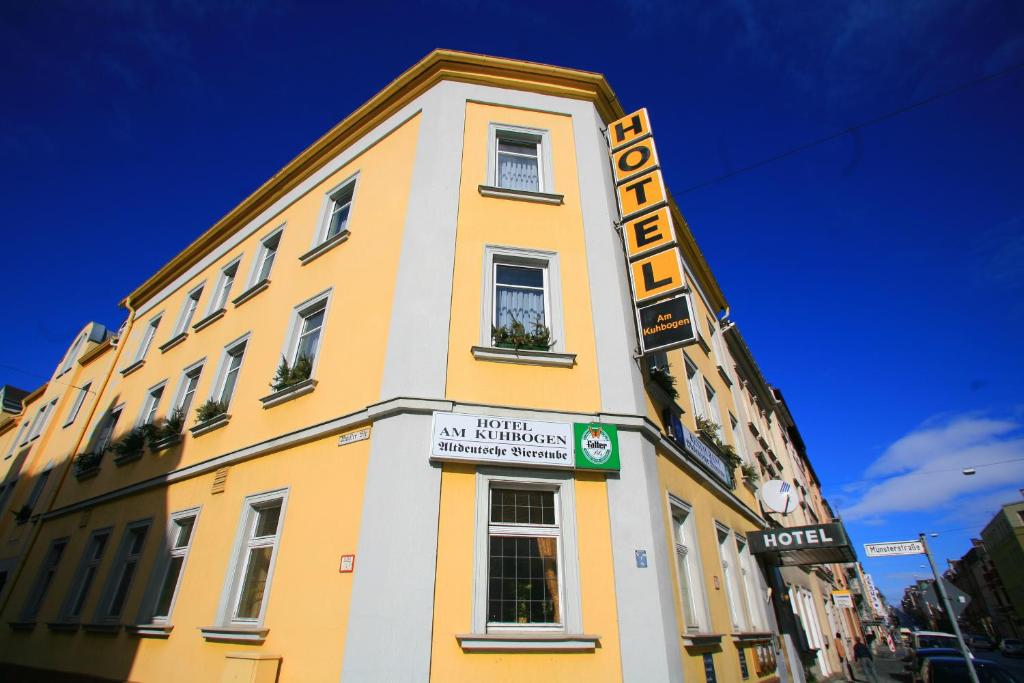 Hotel Am Kuhbogen Marienstr. 88, 95028 Hof