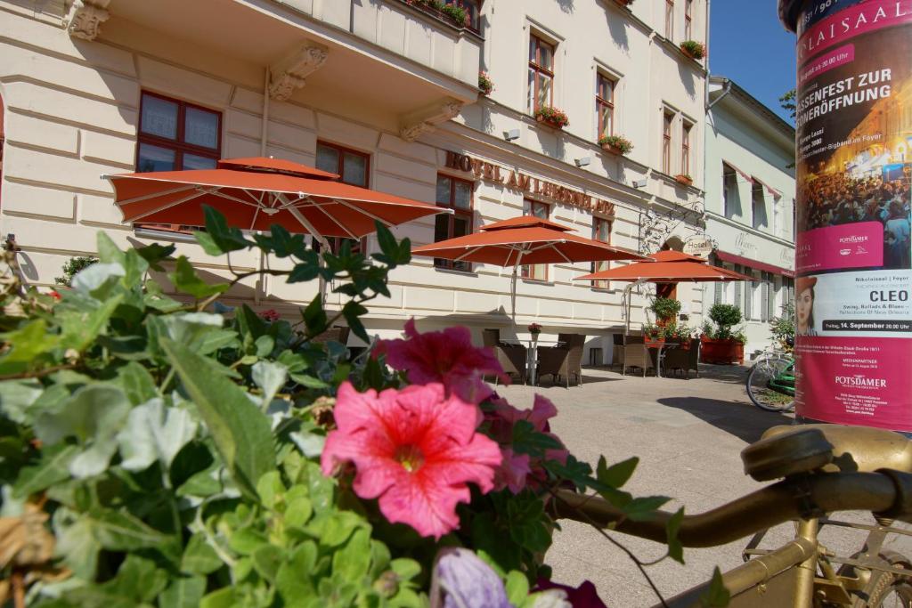 Hôtel Hotel am Luisenplatz Luisenplatz 5 14471 Potsdam