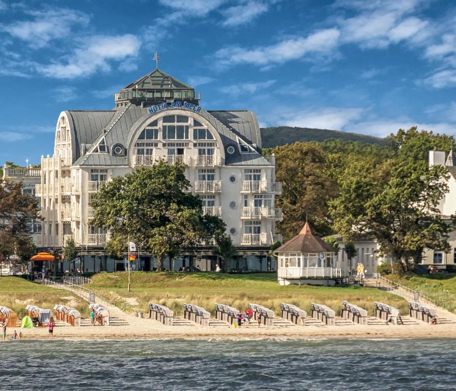 Hotel AM MEER & Spa Strandpromenade 34, 18609 Binz