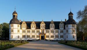 Hôtel Hotel am Schloss Neuhäuser Kirchstraße 19 33104 Paderborn Rhénanie du Nord - Westphalie