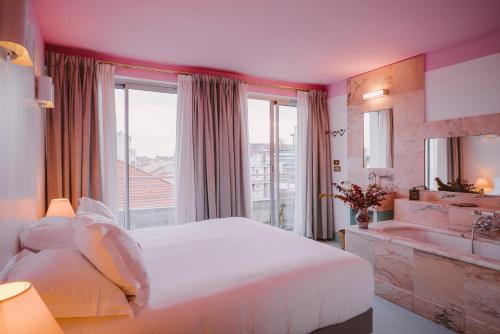 HOTEL AMOUR NICE