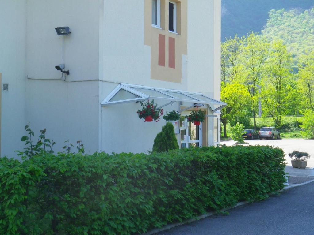 Hotel Amys Voreppe 2 chemin des Mariniers, 38340 Voreppe