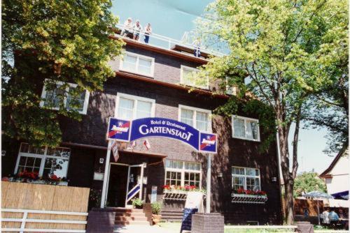 Hotel and Restaurant Gartenstadt Binderslebener Landstraße 212, 99092 Erfurt