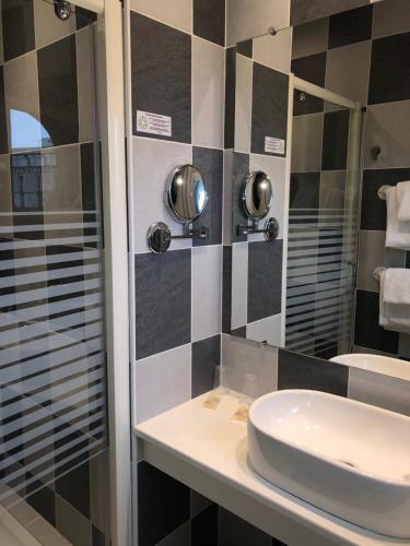 Hotel Anne De Bretagne BLOIS