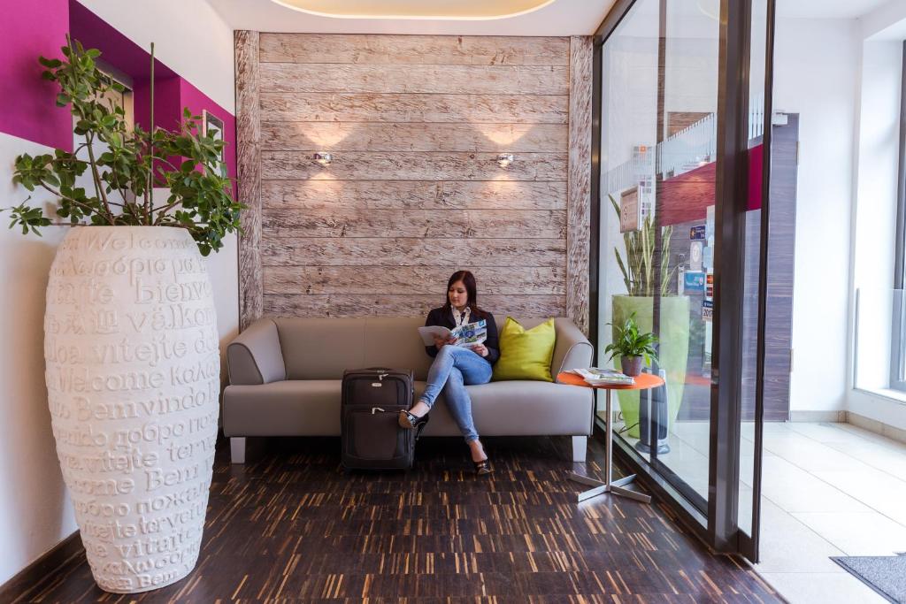 Hôtel Hotel Arooma Pferdeschwemmgasse 1+3 85435 Erding