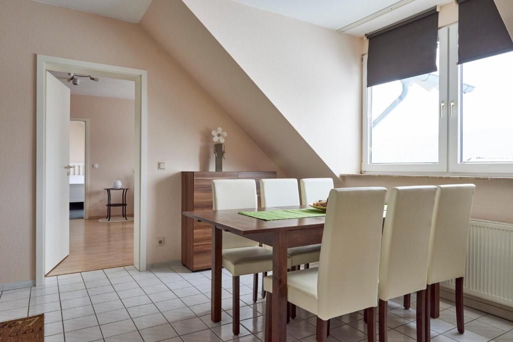 Hotel Asslar Geisenhöll 16, 35614 Aßlar