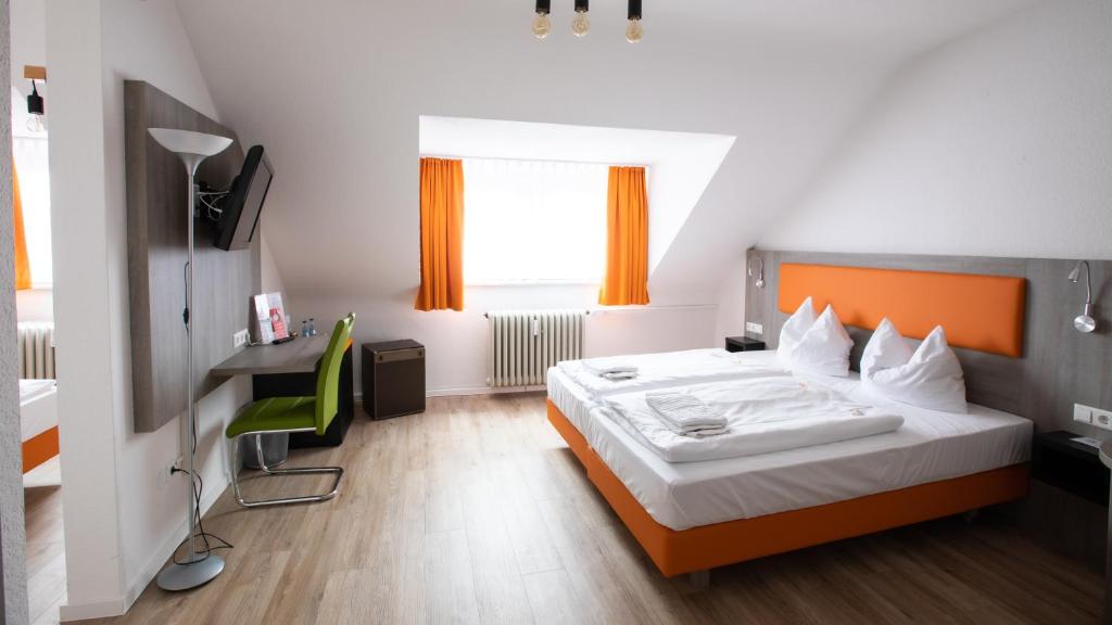 Hotel Astoria Mathystr. 22, 76133 Karlsruhe