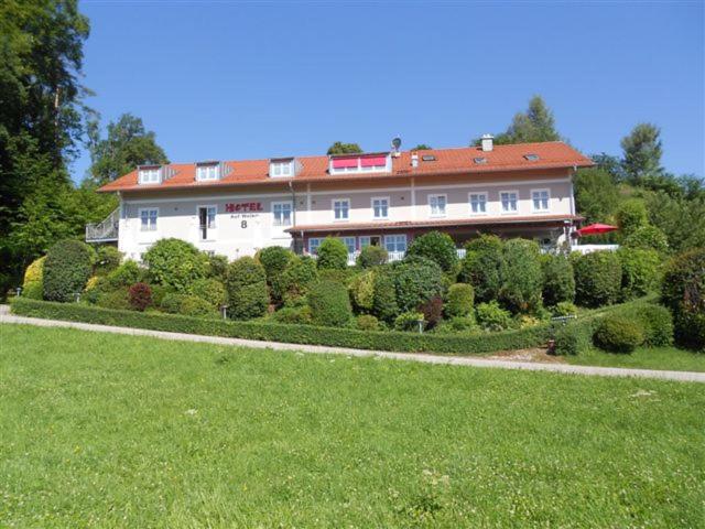 Hotel Auf Wolke 8 Schwarzerberg 8, 83308 Trostberg an der Alz