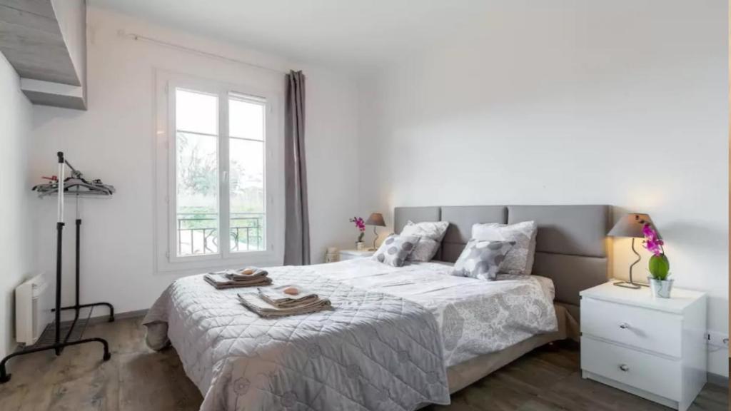 Hotel B Square 75017 Paris